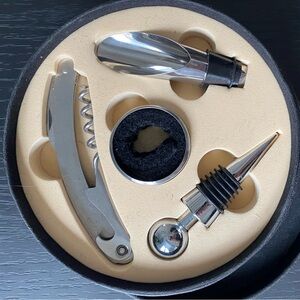 Stainless Steel Wine Accessory Set in Case